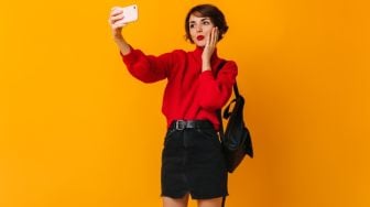Foto Baru, Pakaian Baru: Haruskah Kita Selalu Tampil dengan Outfit Berbeda di Setiap Unggahan?