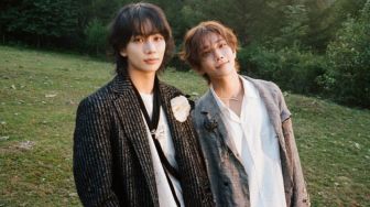 Resmi Debut! Seventeen JxJ Naksir Sosok Misterius di Lagu 12 o'clock