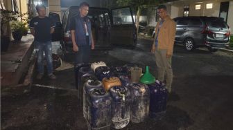 Modus Kijang Angkut Ratusan Liter BBM Subsidi di Lampung Barat Terbongkar