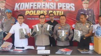 Beli Ganja Rp25 Juta Lewat Medsos, Petani Malang Malah Dijemput Polisi
