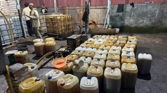 Bongkar Penimbunan Solar, Polda Riau Didesak Ungkap Mafia BBM