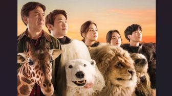 Review Film Secret Zoo: Ketika Bertahan Hidup Menjadi Ajang Pertunjukan