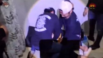 Pabrik Ekstasi Rumahan di Tulang Bawang Digerebek Polisi: Kontrakan Disulap Jadi Lab Narkoba