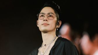 Transformasi Menawan Van Ness Wu di Usia 48: Makin Matang dan Berkelas