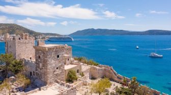 Tak Hanya Laut Biru, Ini Cara Menjelajahi Bodrum Layaknya Warga Lokal di Turkiye