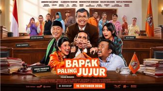 Bapak Paling Jujur: Sindiran Tajam untuk Budaya Politik Pencitraan di Indonesia