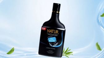 Review Natur Hair Shampoo Anti Dandruff , Mengandung Tea Tree Oil untuk Atasi Ketombe