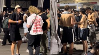 Jadi Satu-satunya di Asia Tenggara, Konser Kanye West di Jakarta Dipadati Bule