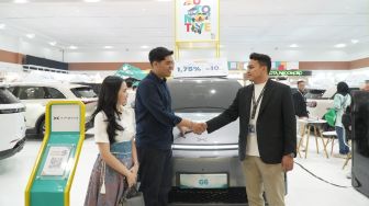 Beli Kendaraan Makin Ringan, Ada DP 0% hingga Hadiah Motor Listrik