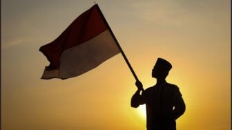 Bahasa Indonesia untuk Gen Z: Bertahan di Tengah Gempuran Istilah Nyeleneh