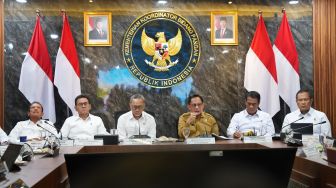 Jelang Natal dan Tahun Baru, Mendagri Tekankan Pentingnya Penyaluran Bansos & Operasi Pasar