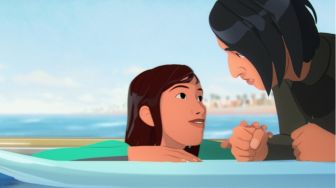 Sinopsis In Waves, Animasi Netflix tentang Pengalaman Cinta Pertama