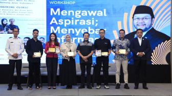 Buka Workshop Jurnalistik, Yorrys Raweyai Tekankan Pentingnya Pemberitaan Isu Daerah