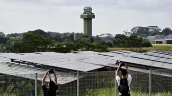 Demi Listrik 4 Gigawatt, Singapura Pasang Panel Surya di Tembok Gedung Hingga Parkiran