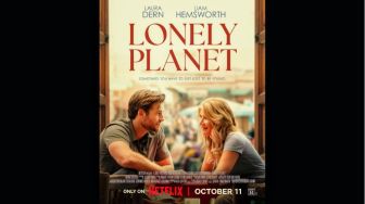 Lonely Planet: Kisah Cinta Penulis Novel dan Pekerja Kantoran di Maroko
