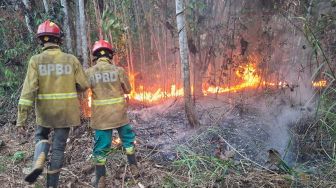 Karhutla 20 Hektare di Samarinda, Api Tinggal 20 Meter dari Asrama Yonzipur