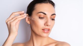 Mulai 40 Ribuan! 5 Night Serum Lokal Ampuh Samarkan Garis Halus dan Kerutan