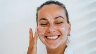 4 Chemical Sunscreen Non Comedogenic, Andalan Kulit Berminyak Bebas Jerawat
