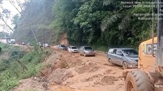 Sempat Lumpuh Diterjang Banjir, Jalur PiningLokop Gayo Lues Aceh Akhirnya Bisa Dilalui