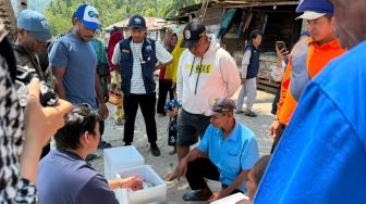 Ikan Melimpah Kini Jadi Sumber Cuan, Nelayan Kampung Saharey Raup Rp800 Ribu per Hari