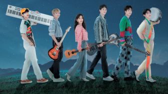 Ulasan Let Me Be Your Knight: Mengurai Burnout dan Sisi Rapuh Idol K-Pop