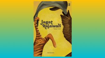 Kisah Cinta, Kutu Buku, dan Petualangan Surealis: Review Jagat Rajawali Karya Eko Darmoko