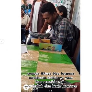 Tak Pernah Kuliah Online Gegara Nggak Ada HP, Mahasiswa Terima Kejutan (Instagram)