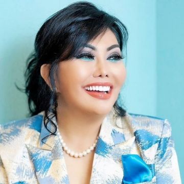 Maya Miranda Ambarsari dirikan sekolah tinggi ilmu hukum. (dok. Pribadi)