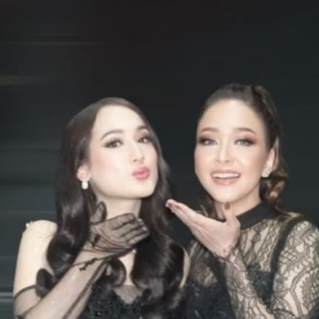 Laura Moane dan Maia Estianty (Instagram/@maiaestiantyreal)