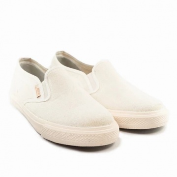 JOHNSON SLIP ON - VENUS, rekomendasi slip on wanita yang patut dipertimbangkan (Shopee/Johnson Official Shop)