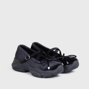 Swift Sneakers Ballerina Black (Shopee/AdorableProjects Official Shop)