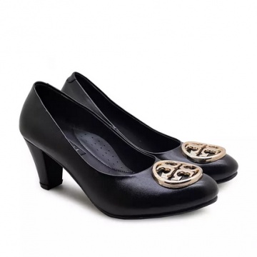 Rekomendasi sepatu pantofel wanita untuk kerja (Zalora)