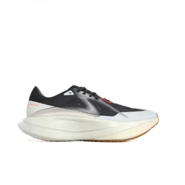 Specs Coanda, rekomendasi sepatu running lokal terbaik (Website)