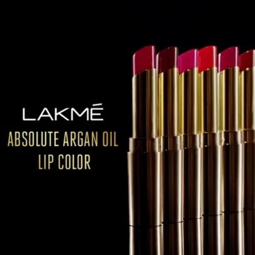 Lakme Absolute Reinvent Argan Oil Matte Lipstick, rekomendasi lipstik mengandung argan oil (Shopee)