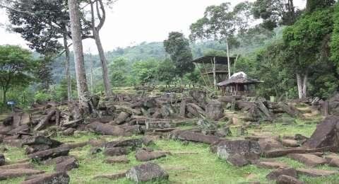 Misteri Gunung Padang: Jejak Peradaban Tertua di Dunia