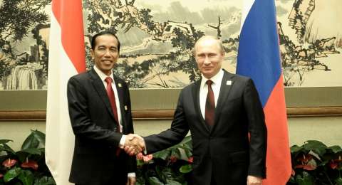 Jokowi Dan Vladimir Putin Bertukar Ucapan Selamat