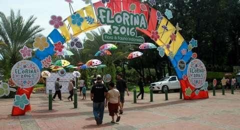 Pameran Flora Fauna Di Lapangan Banteng Sepi Pengunjung