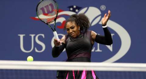 Selangkah Lagi, Serena Williams Hadapi Tantangan Kerber