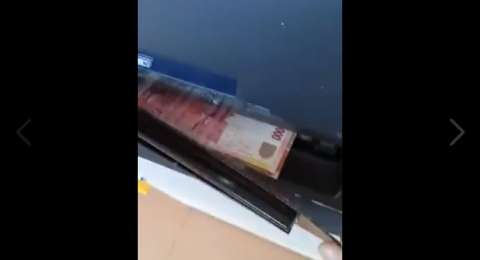 83 Gambar Atm Duit Banyak Terlihat Keren 83 Gambar Atm Duit Banyak Terlihat Keren