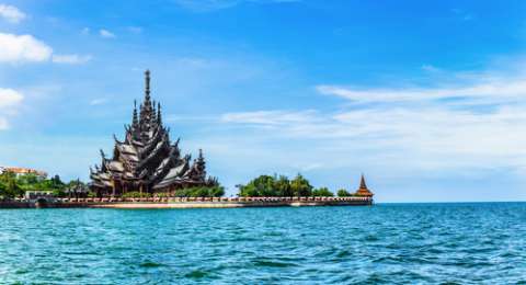 Jangan Lakukan Ini saat Pelesiran di Pantai Thailand!