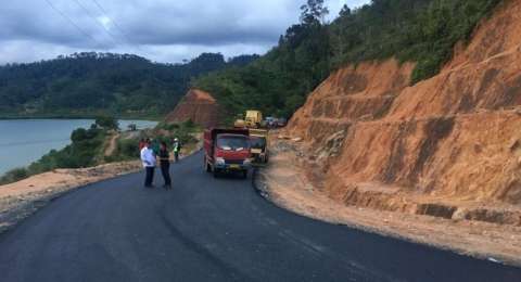 Akses Menuju Kawasan Wisata Mandeh Sumbar Rampung 2019