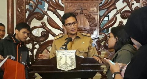 Wow! Pelembab Bibir Sandiaga Uno Didatangkan dari Jepang