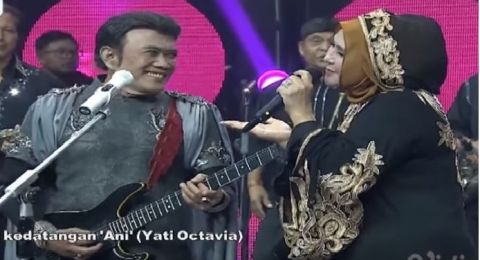 Unduh 4000 Koleksi Gambar Gitar Tua Rhoma Irama Terbaru Gratis