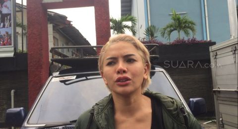 Niat Kuliah Di Ui Nikita Mirzani Biar Begini Otak Gue Pintar