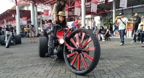 Modifikasi Sepeda Motor Roda 3