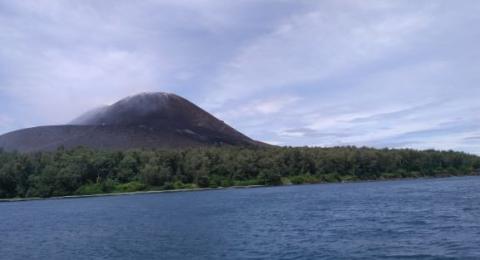 Mengintip Fenomena Unik Di Bawah Laut Gunung Anak Krakatau