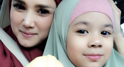 Jenguk Ahmad Dhani, Mulan Jameela Ajak Anak Jenguk Ahmad Dhani, Mulan Jameela Ajak Anak