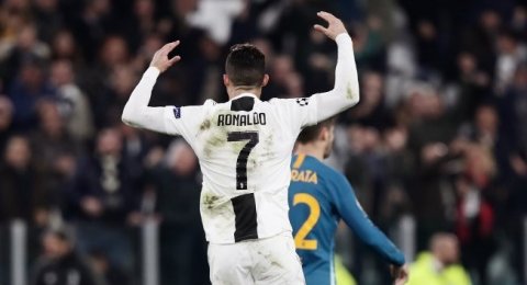 940 Gambar Cristiano Ronaldo Lucu Gratis Terbaru