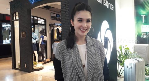 Hamil Tua Gaya Sandra Dewi Tetap Kece Dan Stunning Hamil Tua Gaya Sandra Dewi Tetap Kece Dan Stunning