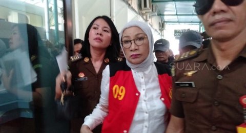 Image result for ratna sarumpaet